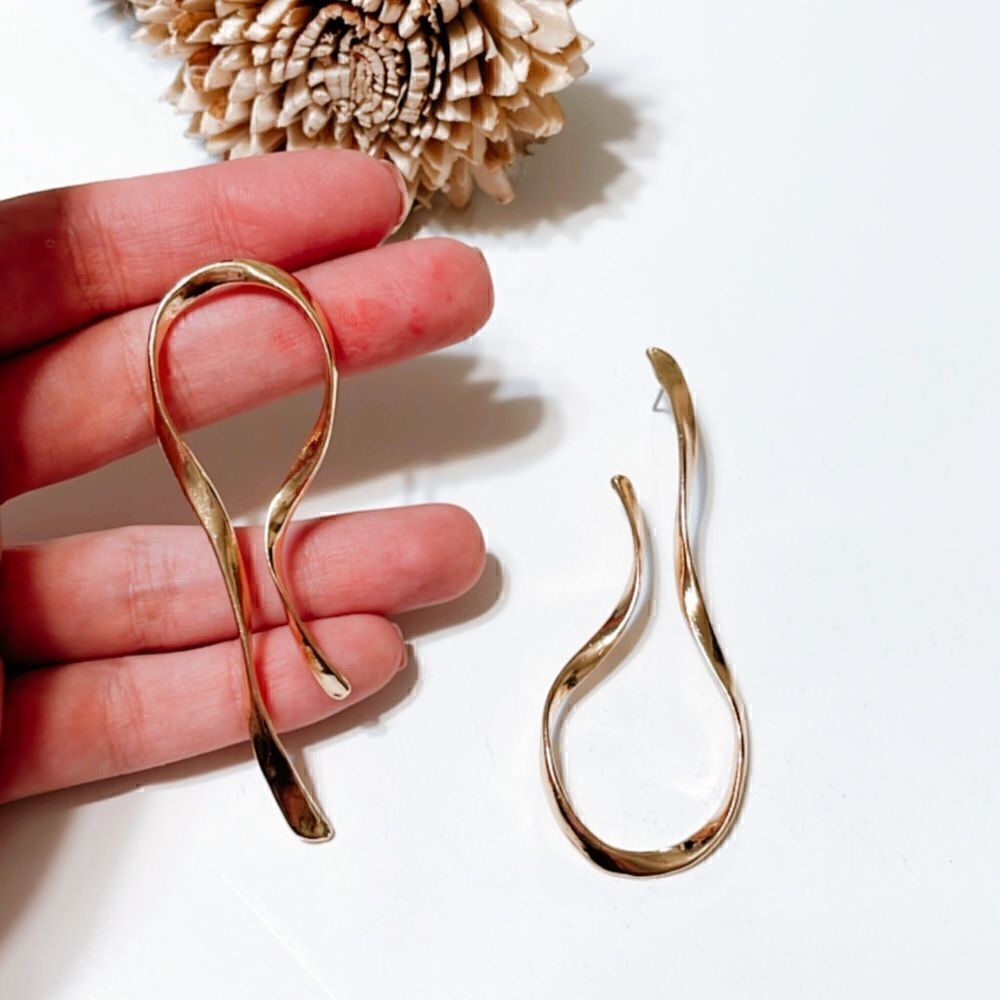 Geo dangle earrings in gold M256 - Picture 6 of 6